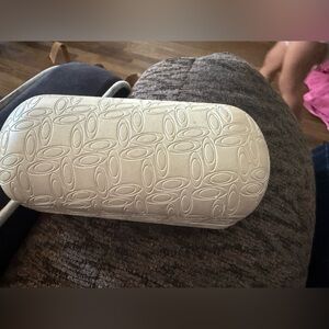 Oakley sunglasses 🕶️ for women.